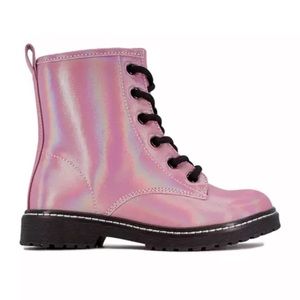 BRAND NEW girls pink combat boots (Size 13)